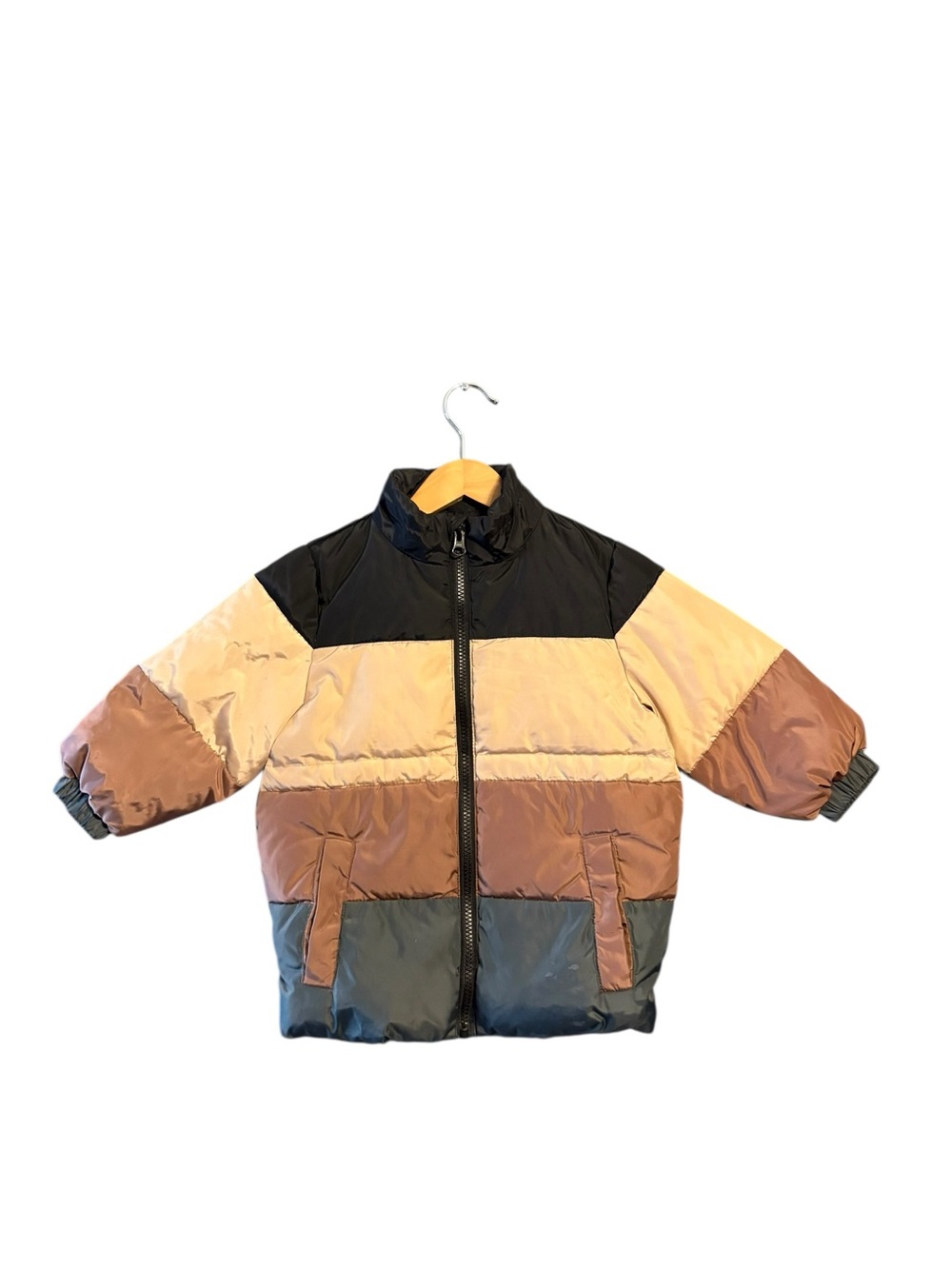 Rylee + Cru Kids Colorblock Puffer Jacket in Black, Cream, Brown, Gray